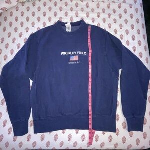 Vintage Embroidered Wrigley Field Chicago Cubs Crewneck